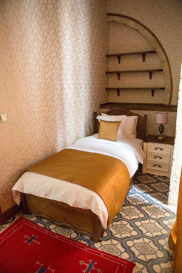 Kyrenia Palace Boutique Hotel Exterior photo