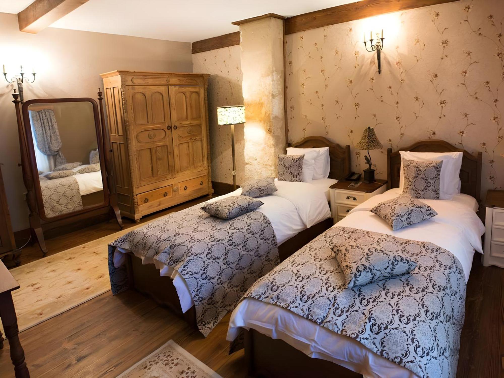 Kyrenia Palace Boutique Hotel Exterior photo