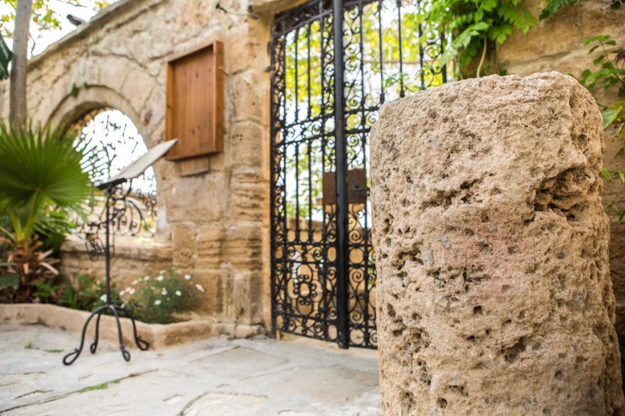 Kyrenia Palace Boutique Hotel Exterior photo