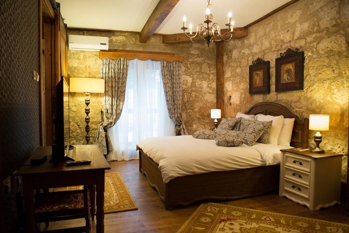 Kyrenia Palace Boutique Hotel Exterior photo